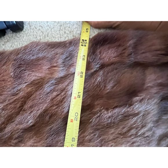 Vintage muskrat mink fox fur herringbone pattern soft brown cape overcoat - Picture 13 of 16